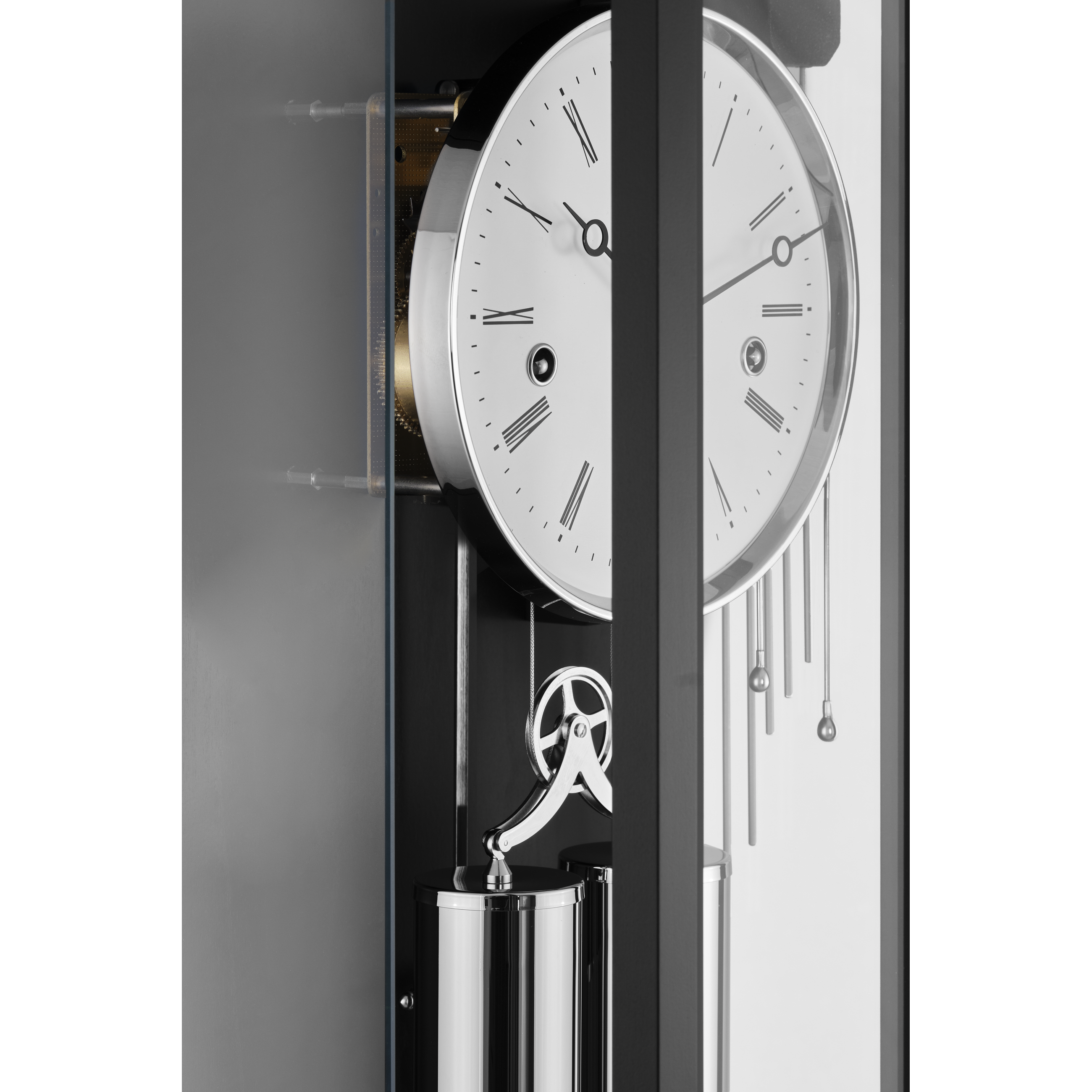 Hermle 71009-740351 Klassischer Regulateur William Schwarz-Nickel