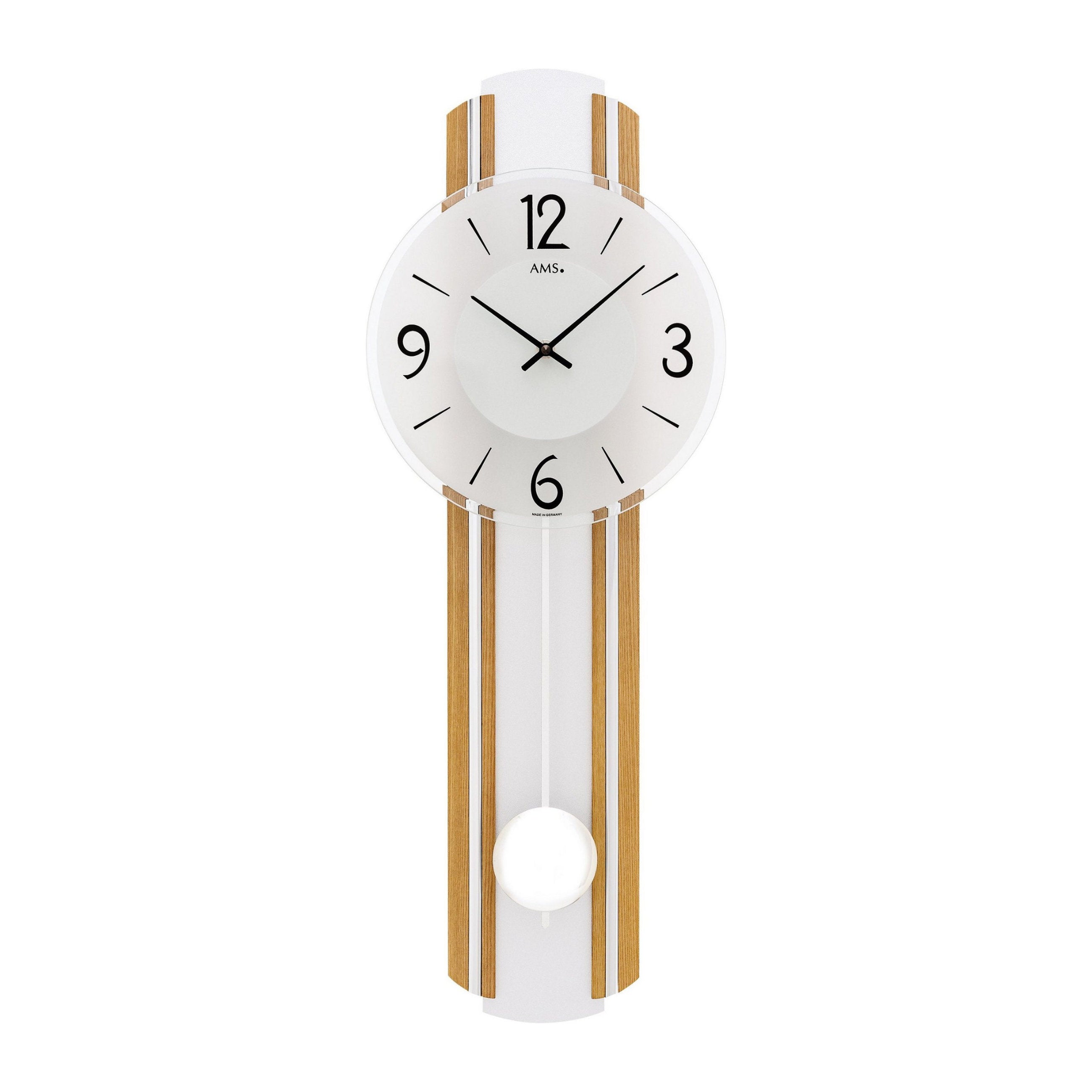 AMS W7232 Pendelwanduhr mit Eichenholzgehäuse und Silber-Applikation