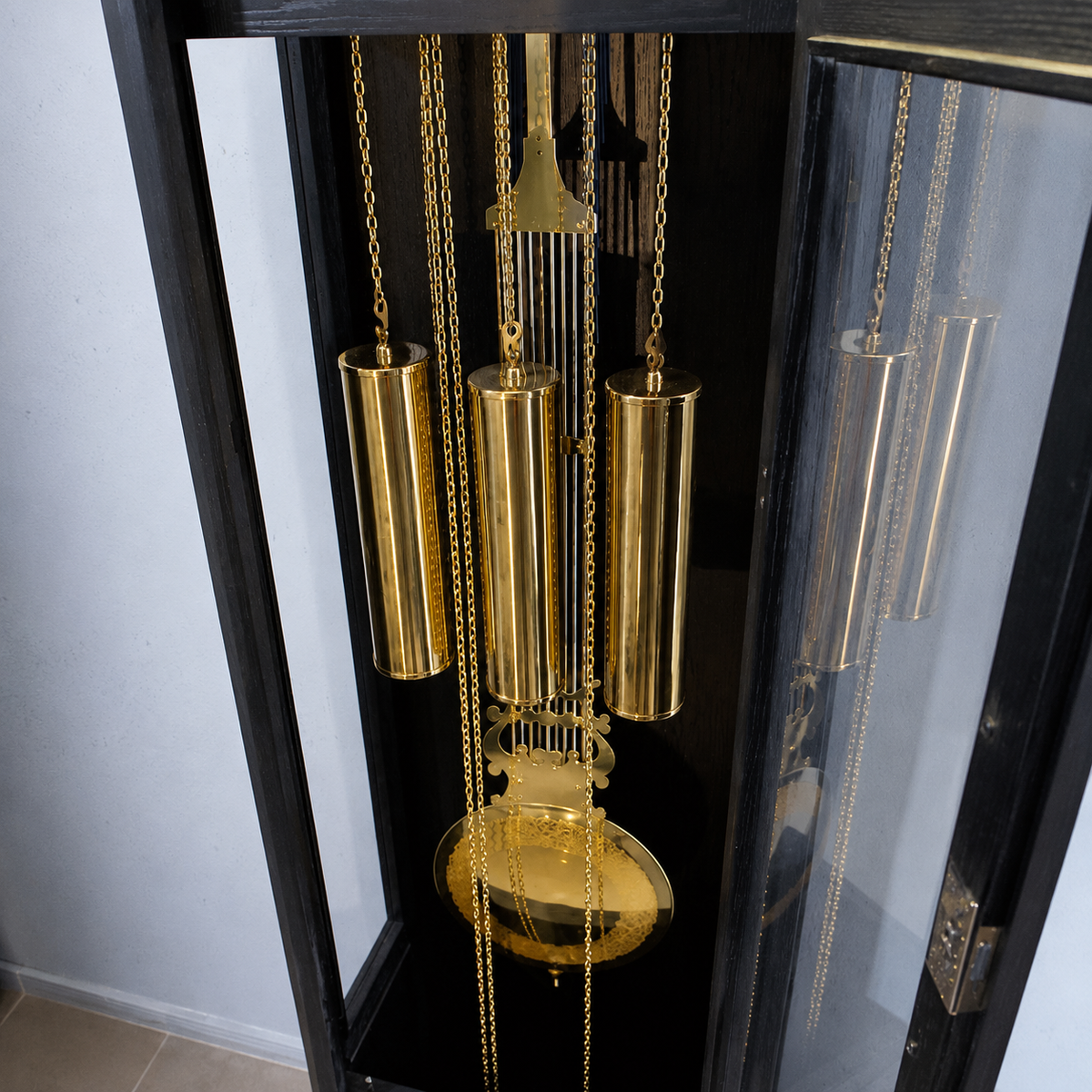 Astra Design AD210-04 Standuhr „Rheingold“ aus schwarzer Eiche