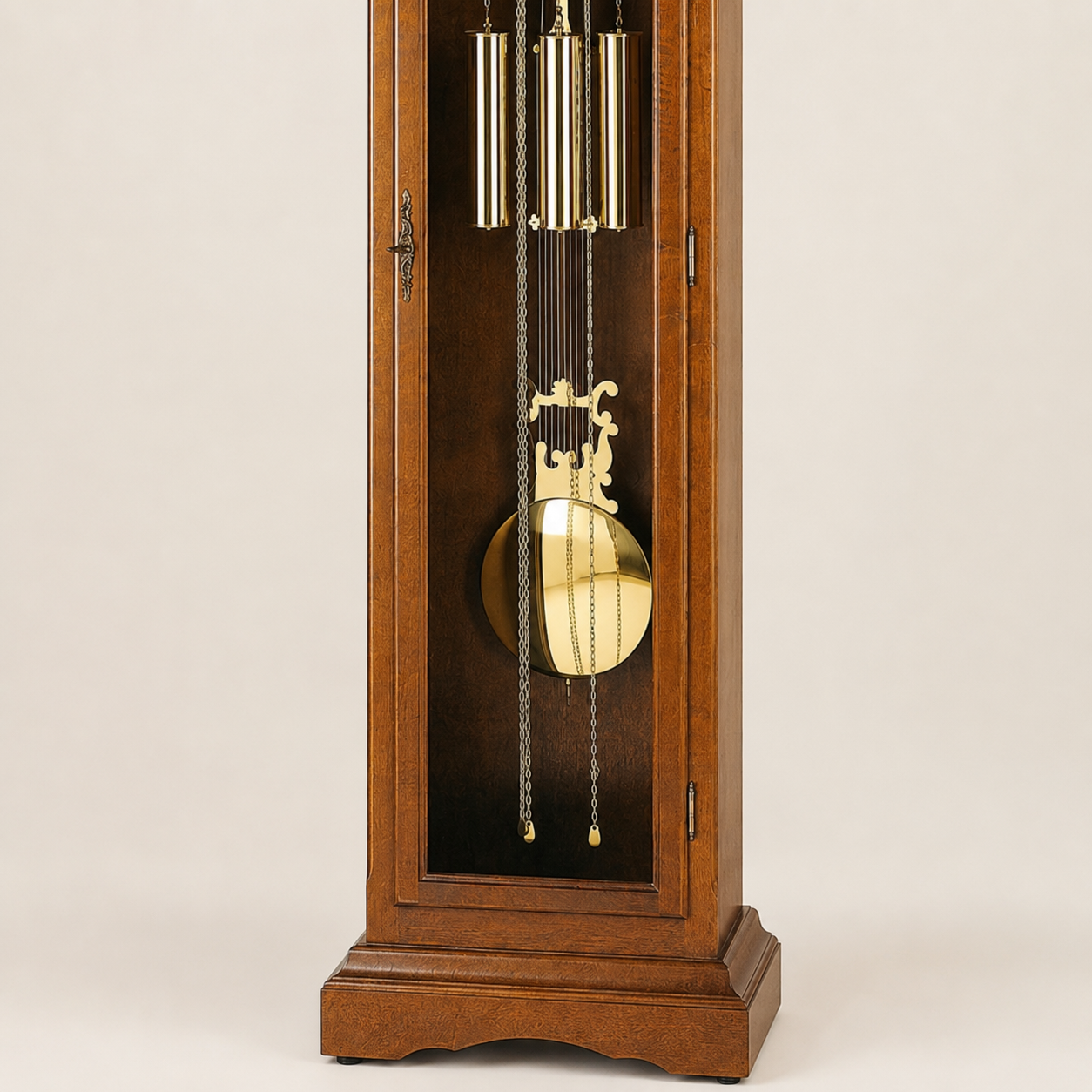 AMS S2021-1 Standuhr mit Nussbaum-Massivholzgehäuse und mechanischem Kettenzugwerk