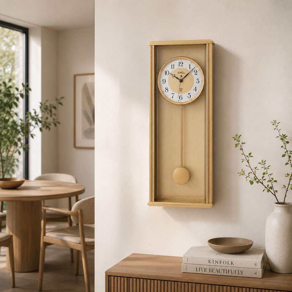 AMS F5281 Pendel-Funkwanduhr mit Aluminium-Metallgehäuse