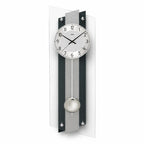 Standuhren.com 🕰️ AMS F5262 Funk-Pendelwanduhr mit schwarzer Holzrückwand, Aluminium-Zifferblatt und Mineralglas.