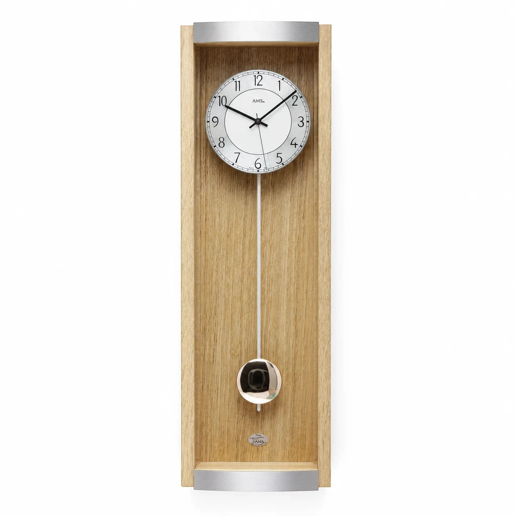 Standuhren.com 🕰️ AMS F5285 Funkwanduhr aus Eichenholz mit Aluminium-Elementen und Pendel in modernem Design