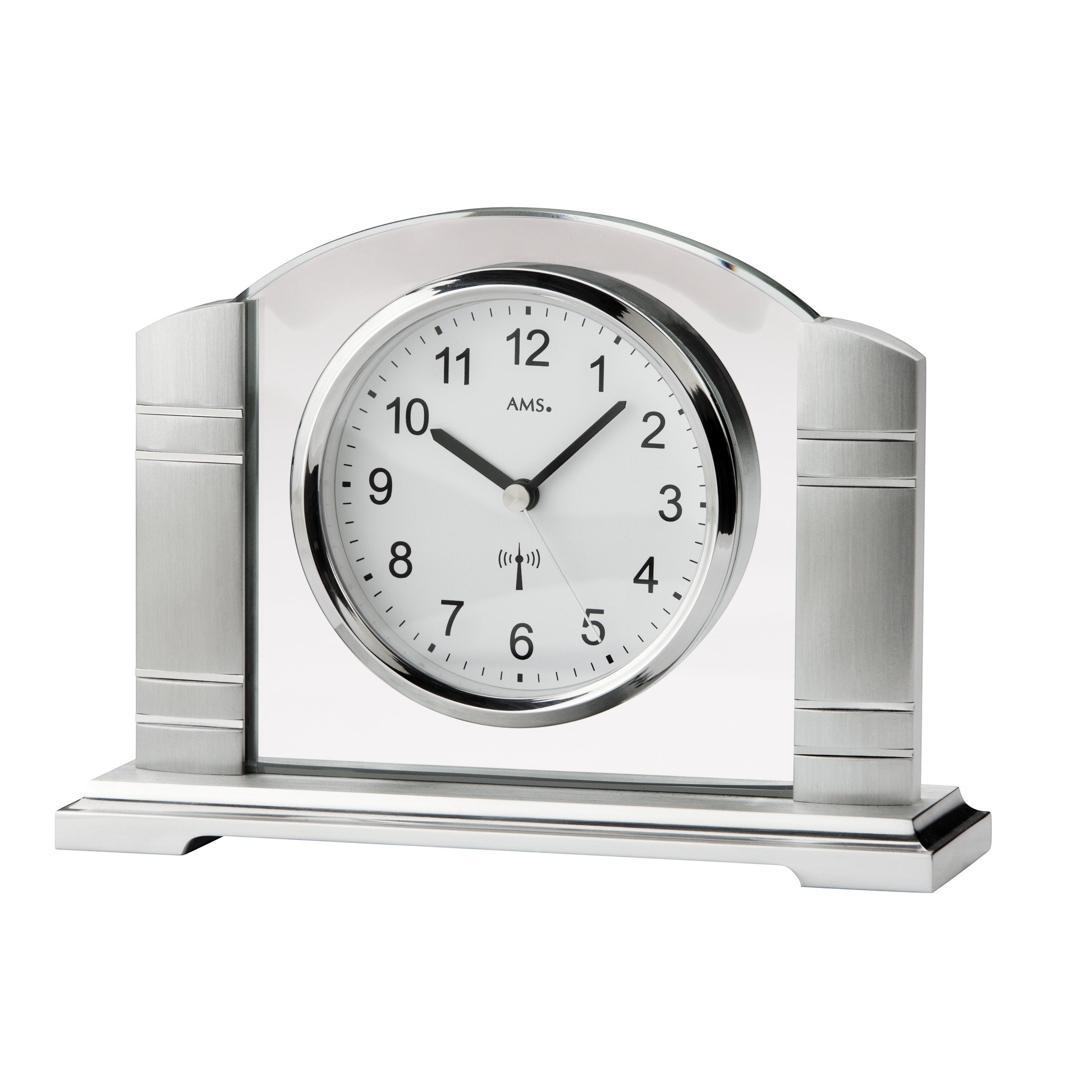 Standuhren.com 🕰️ AMS F5142 Funk-Tischuhr aus gebürstetem silbernen Metall mit Mineralglas und modernem Design