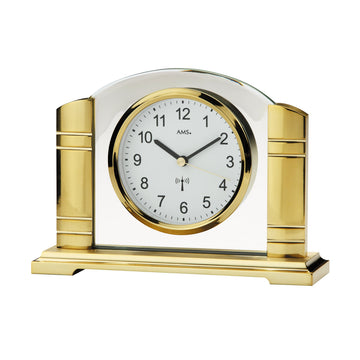 Standuhren.com 🕰️ AMS F5143 Funk-Tischuhr mit messingfarbenem Metallgehäuse, Mineralglas und weißem Zifferblatt.