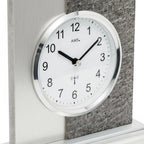 Standuhren.com 🕰️ AMS F5150 Funk-Tischuhr mit modernem Holzgehäuse, Naturstein-Akzenten und Aluminium-Frontring.