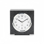 Standuhren.com 🕰️ AMS Funk-Tischuhr mit schwarzem Holzgehäuse, weißem Zifferblatt und silbernem Aluminium-Frontring.