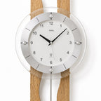 Standuhren.com 🕰️ AMS F5239 Funk-Pendelwanduhr mit eichenlackiertem Holzgehäuse, weißem Zifferblatt und Mineralglas