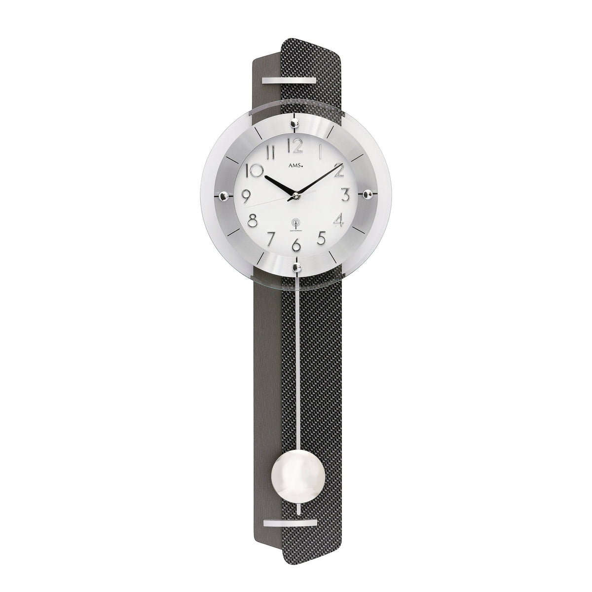 Standuhren.com 🕰️ AMS F5264 Pendel-Funkwanduhr mit Carbon-Applikation, Holzrückwand und geschliffenem Aluminium-Zifferblatt
