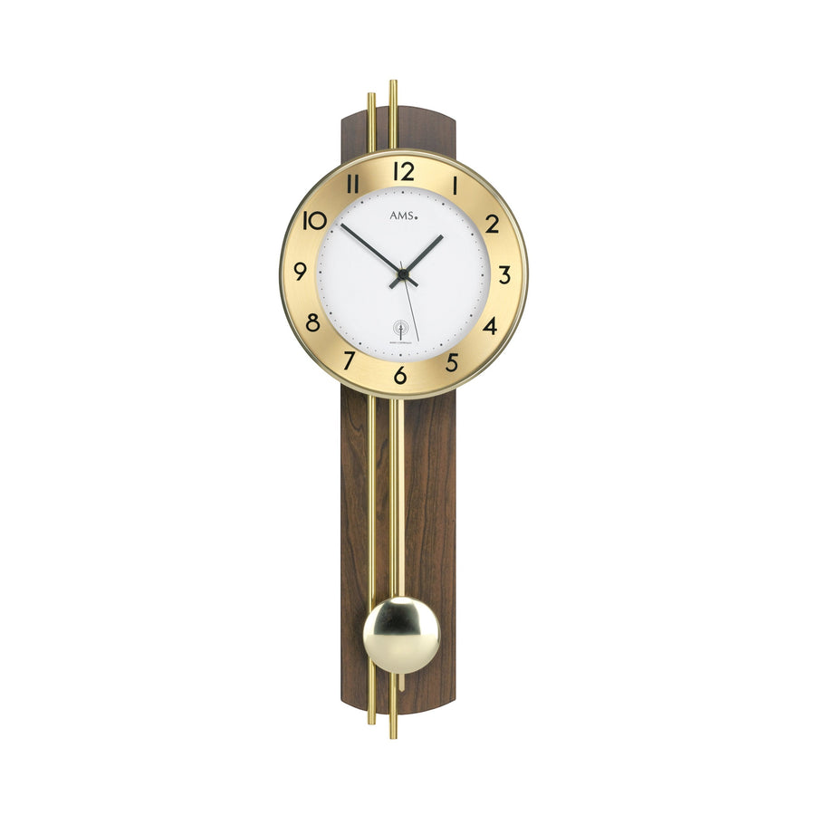 Standuhren.com 🕰️ AMS Funk-Pendeluhr mit Nussbaum-Holzrückwand, goldenem Aluminium-Zifferblatt und Mineralglas.