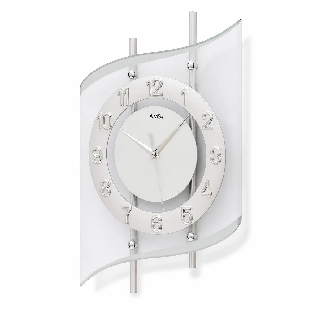 Standuhren.com 🕰️ AMS F5506 Funkwanduhr mit silbernem Metallgehäuse und geschwungenem Mineralglas in modernem Design