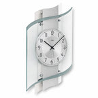 Standuhren.com 🕰️ AMS F5516 Funkwanduhr mit modernem Holzgehäuse, Aluminium-Zifferblatt und geschwungenem Mineralglas.