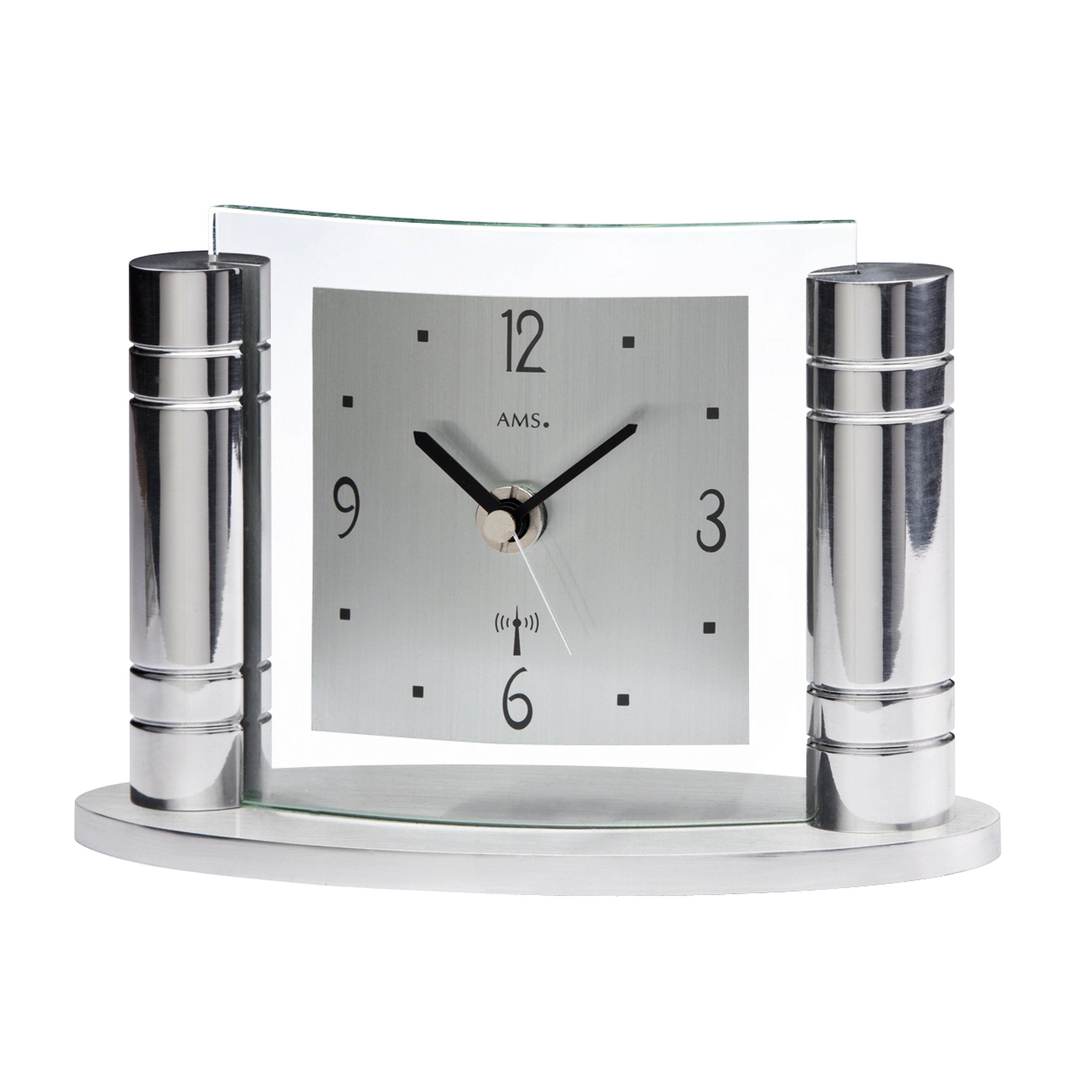 Standuhren.com 🕰️ AMS F5130 Funk-Tischuhr mit silbernem Metallgehäuse, Aluminium-Zifferblatt und gebogenem Mineralglas