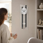 Standuhren.com 🕰️ AMS F5262 Funk-Pendeluhr mit schwarzer Holzrückwand, Aluminium-Zifferblatt und Mineralglas.