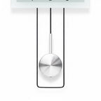 Standuhren.com Pendelwanduhr AMS W7504 mit modernem Metall-Pendel und schwarzem Rahmen vor weißem Hintergrund