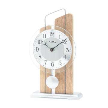 Standuhren.com 🕰️ AMS T1261 Tischuhr mit hellem Sonoma-Holzgehäuse, Aluminium-Zifferblatt und modernem Pendel.