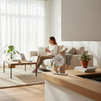 Standuhren.com 🕰️ AMS T1261 Tischuhr aus Sonoma-Holz mit Pendel und Aluminium-Zifferblatt in modernem Wohnzimmer